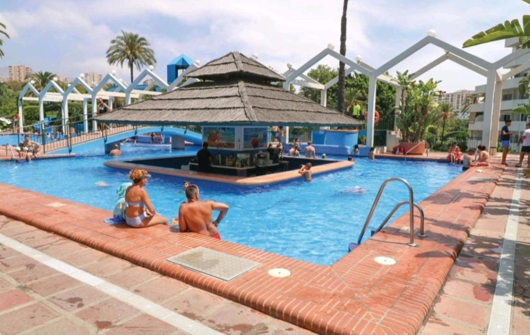 El Estudio De La Playa Benalbeach Vistas Al Mar Appartement Benalmádena Buitenkant foto