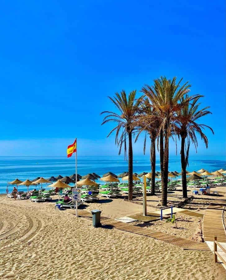 El Estudio De La Playa Benalbeach Vistas Al Mar Appartement Benalmádena Buitenkant foto