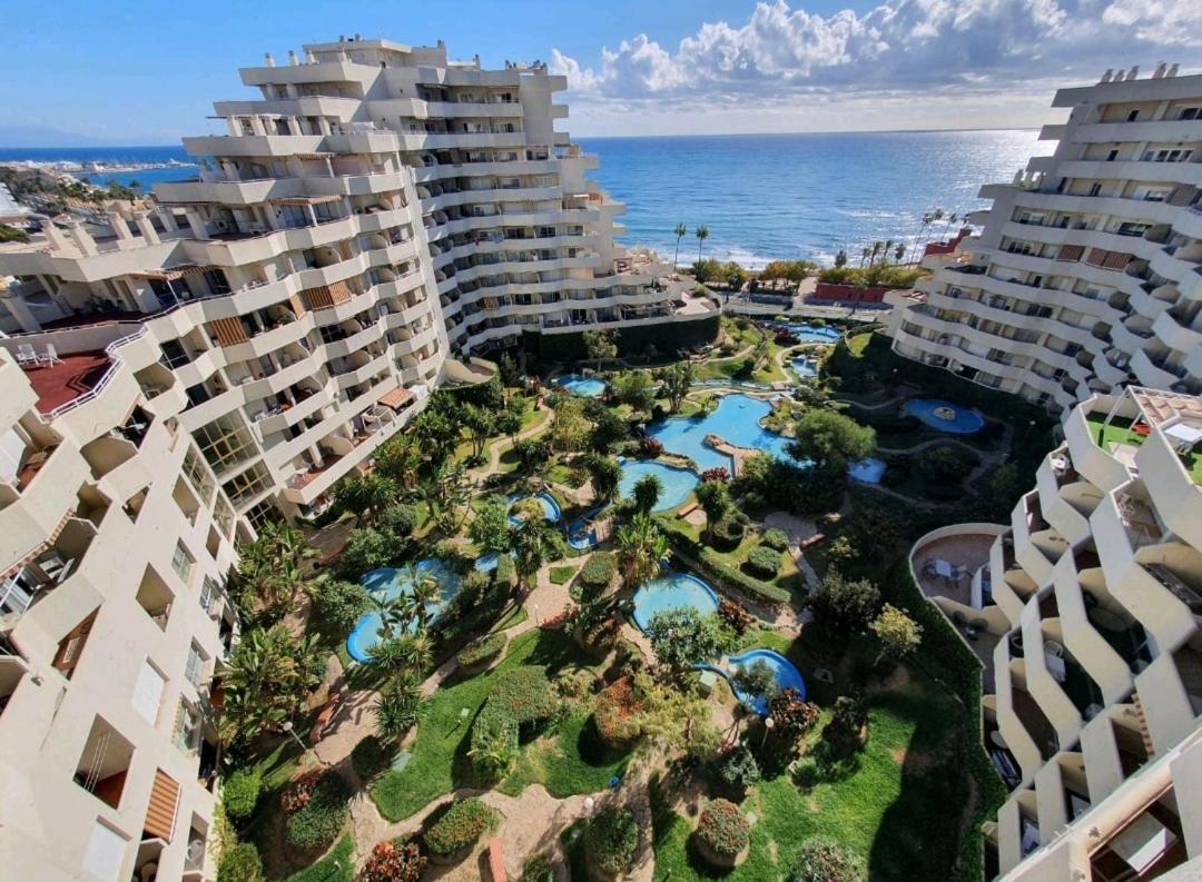 El Estudio De La Playa Benalbeach Vistas Al Mar Appartement Benalmádena Buitenkant foto