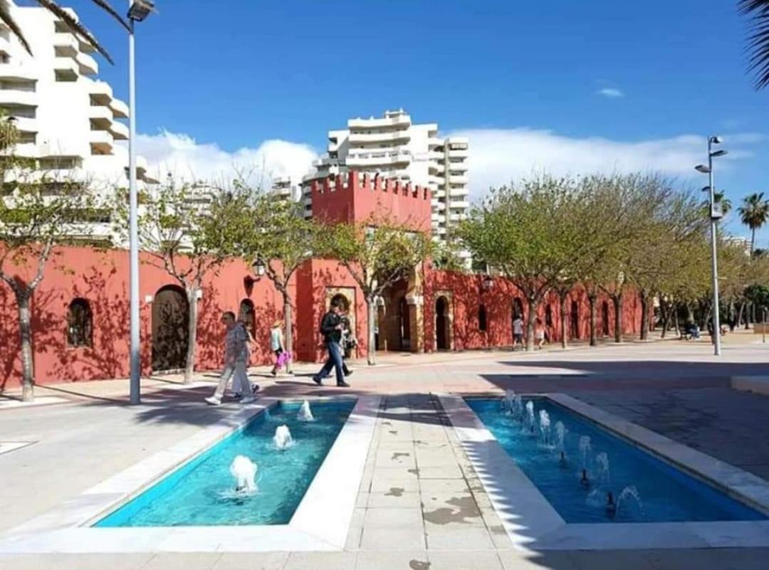 El Estudio De La Playa Benalbeach Vistas Al Mar Appartement Benalmádena Buitenkant foto