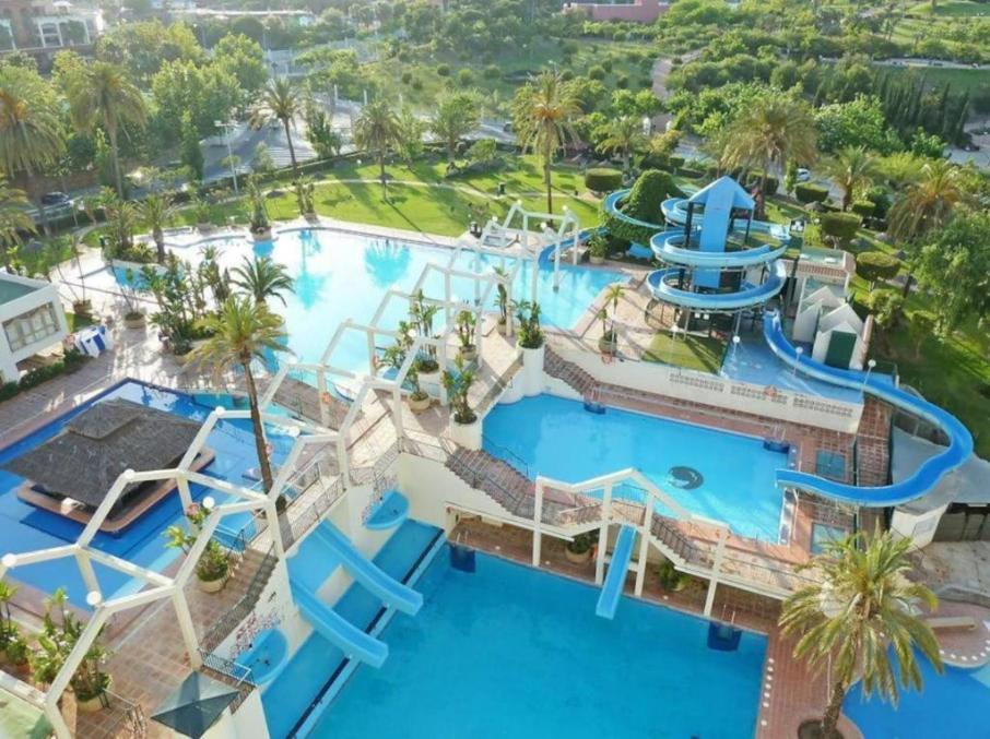 El Estudio De La Playa Benalbeach Vistas Al Mar Benalmádena Buitenkant foto